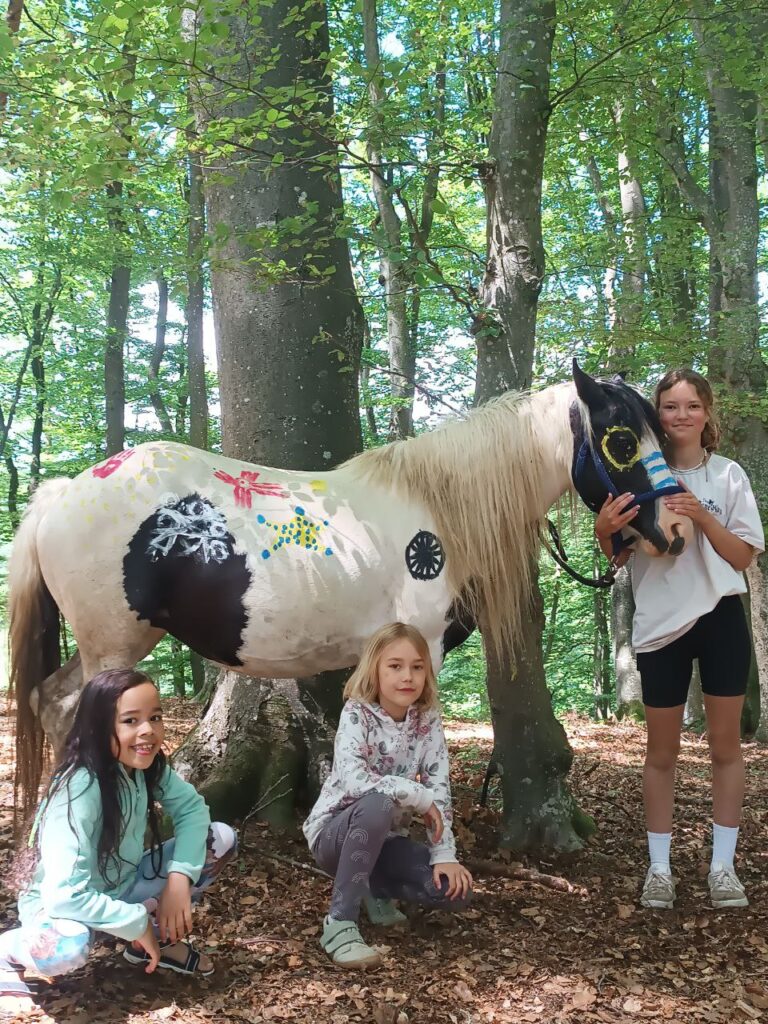 Indianerkinder